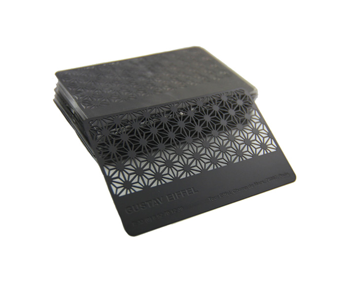 Black Matt Stylish Metal Card With Die-cutting Pattern