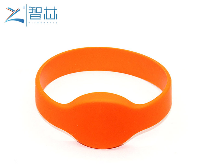 13.56mhz Closed Oval Head MIFARE S50 Hospital Silicone Wristband