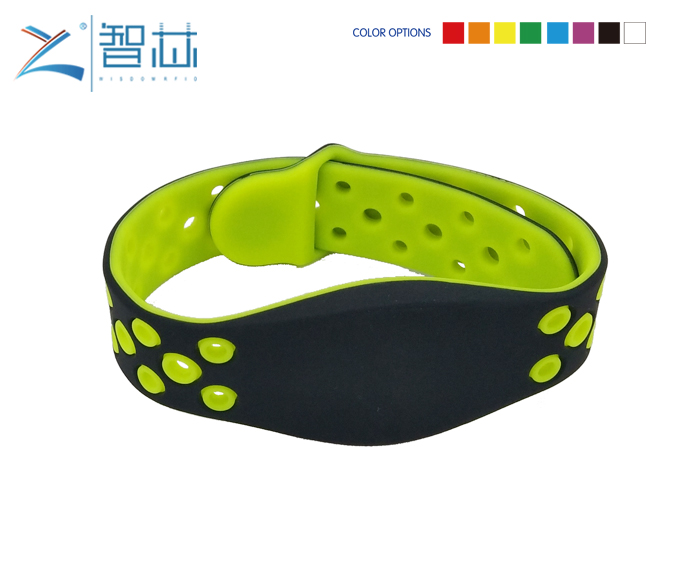 Newly Designing RFID Silicone Wristband for Gym Club Management   